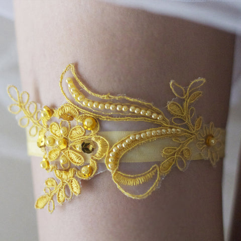 Yellow Beaded Sequins Lace Wedding Garter On Straight Legs